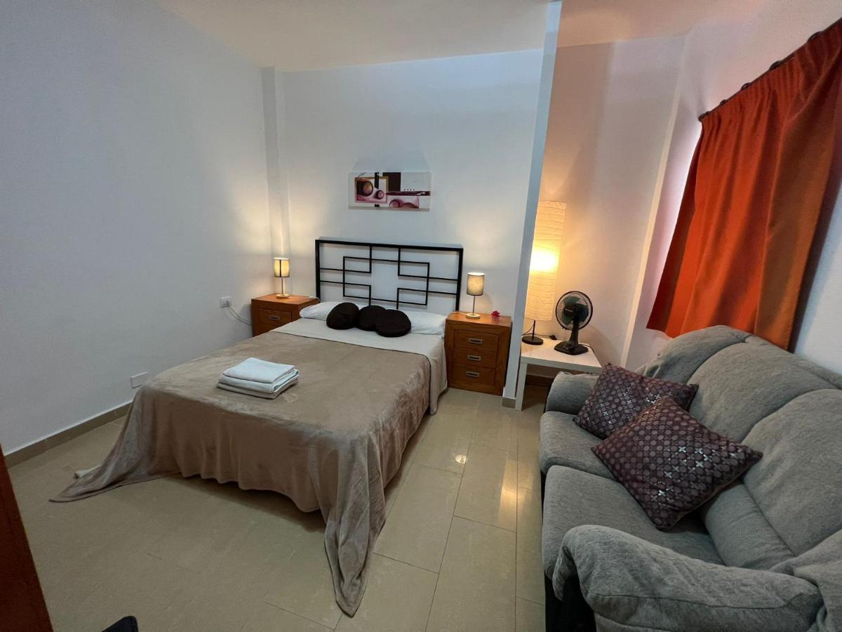 Alcamar Habitacion Privada Con Bano Compartido Cerca Al Mar! Alcala  Exterior photo